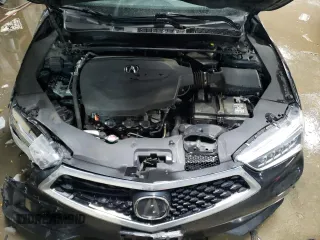 2018 Acura TLX w/Technology Pkg with VIN 19UUB2F52JA003652, listed as a Copart auction lot 45919365 with 135,676 mi miles and Salvage Title. Bid and sale history available at carsss.com. Image 11.