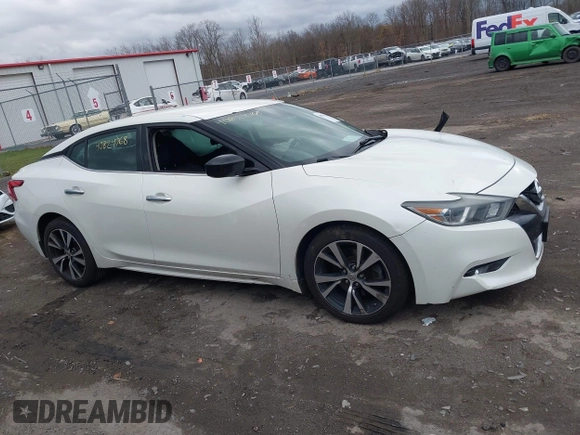 2017 Nissan Maxima SV with VIN 1N4AA6AP5HC447844, listed as a IAAI auction lot 40824768 with 90,488 mi miles. Bid and sale history available at carsss.com. Image 13.