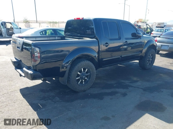 2006 Nissan Frontier SE z VIN 1N6AD07WX6C458569, wystawiony jako IAAI lot #42317531 z przebiegiem 198 485 mil mil oraz . Historia ofert i sprzedaży dostępna na DreamBid. Obrazek 4.