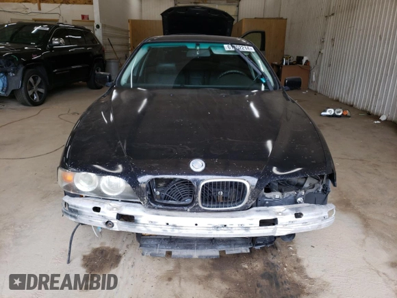 2001 BMW 5 Series 530iA with VIN WBADT63461CF04935, listed as a Copart auction lot 61252214 with 186,050 mi miles and Salvage Title. Bid and sale history available at carsss.com. Image 5.
