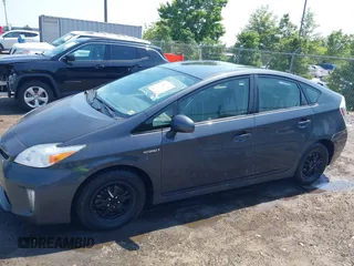 2014 Toyota Prius Four z VIN JTDKN3DU5E0363524, wystawiony jako IAAI lot #42540771 z przebiegiem 113 697 mil mil oraz . Historia ofert i sprzedaży dostępna na DreamBid. Obrazek 14.