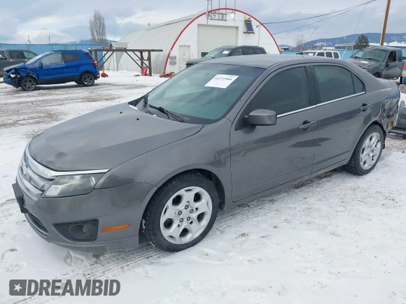 2010 Ford Fusion SE with VIN 3FAHP0HGXAR128916, listed as a IAAI auction lot 41371966 with 123,445 mi miles. Bid and sale history available at carsss.com. Image 2.