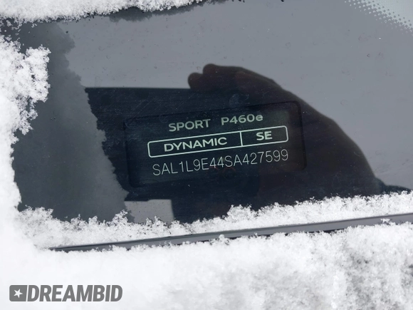 2025 Land Rover Range Rover Sport with VIN SAL1L9E44SA427599, listed as a IAAI auction lot 41548751 with 2,276 mi miles and . Bid and sale history available at DreamBid. Image 9.