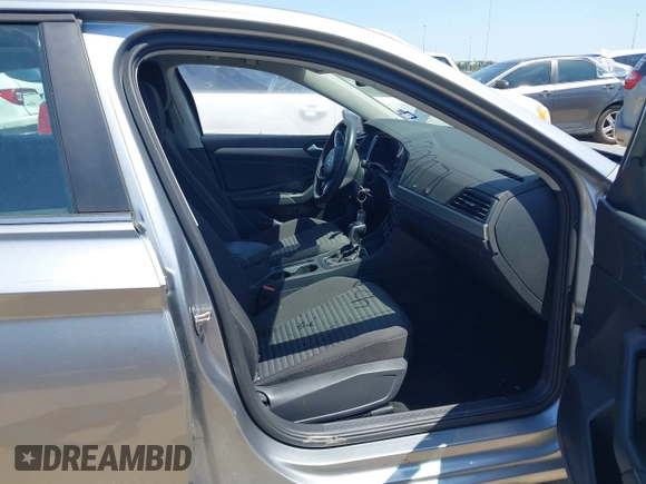 2024 Volkswagen Jetta S with VIN 3VW5M7BUXRM088453, listed as a IAAI auction lot 42000829 with 14,561 mi miles and . Bid and sale history available at DreamBid. Image 5.