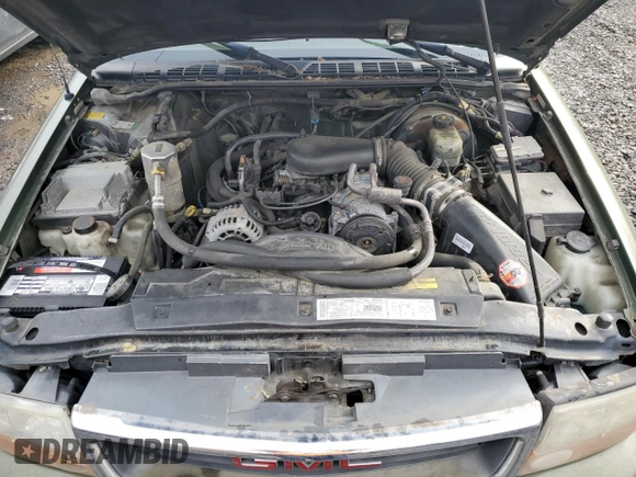 2001 GMC Jimmy SLE with VIN 1GKDT13W912219905, listed as a Copart auction lot 45172185 with 0 mi miles and Salvage Title. Bid and sale history available at carsss.com. Image 11.