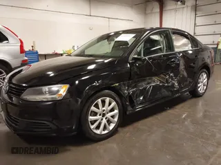 2011 Volkswagen Jetta SE z VIN 3VWDZ7AJ0BM362401, wystawiony jako IAAI lot #42549312 z przebiegiem 161 093 mil mil oraz . Historia ofert i sprzedaży dostępna na DreamBid. Obrazek 18.