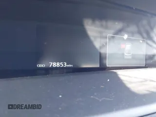 2020 Toyota Prius L Eco z VIN JTDKARFUXL3114644, wystawiony jako IAAI lot #42075713 z przebiegiem 78 853 mil mil oraz . Historia ofert i sprzedaży dostępna na DreamBid. Obrazek 7.