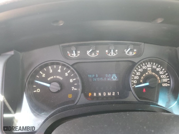 2011 Ford F-150 XL with VIN 1FTNF1CT1BKE20289, listed as a Copart auction lot 67071124 with 261,315 mi miles and Salvage Title. Bid and sale history available at carsss.com. Image 9.