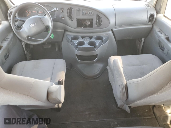 2008 Ford Econoline Passenger XL with VIN 1FMNE11W38DA13843, listed as a Copart auction lot 81769724 with 112,367 mi miles and Salvage Title. Bid and sale history available at DreamBid. Image 8.