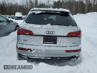 2022 Audi Q5 S line Premium Plus with VIN WA1EAAFY1N2117789, listed as a Copart auction lot 43724325 with 0 mi miles and Salvage Title. Bid and sale history available at carsss.com. Image 6.