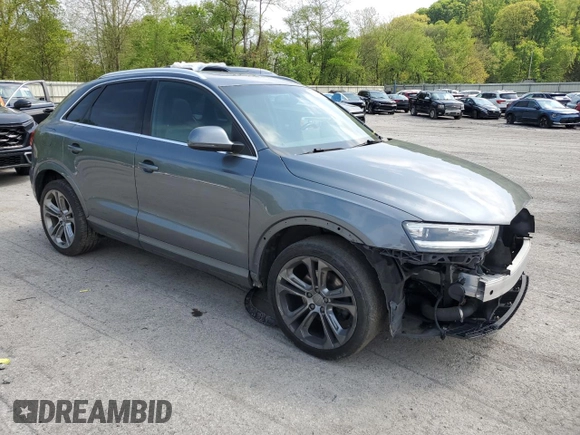 2015 Audi Q3 Premium Plus z VIN WA1EFCFS2FR012373, wystawiony jako Copart lot #56201435 z przebiegiem 126 645 mil mil oraz Szkoda całkowita • Salvage title. Historia ofert i sprzedaży dostępna na DreamBid. Obrazek 4.