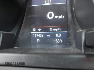 2009 Audi S5 z VIN WAURV78T99A033499, wystawiony jako IAAI lot #42323444 z przebiegiem 117 439 mil mil oraz . Historia ofert i sprzedaży dostępna na DreamBid. Obrazek 12.
