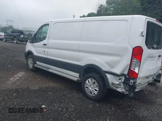 2019 Ford Transit z VIN 1FTYR1YM7KKB20309, wystawiony jako IAAI lot #42604821 z przebiegiem 42 413 mil mil oraz . Historia ofert i sprzedaży dostępna na DreamBid. Obrazek 3.