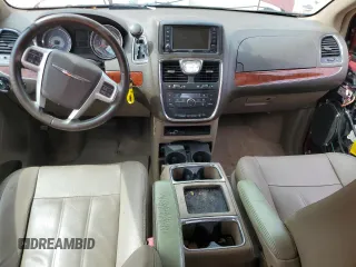 2014 Chrysler Town & Country Touring with VIN 2C4RC1BG2ER246902, listed as a Copart auction lot 60370295 with 156,270 mi miles and Clean title. Bid and sale history available at DreamBid. Image 8.
