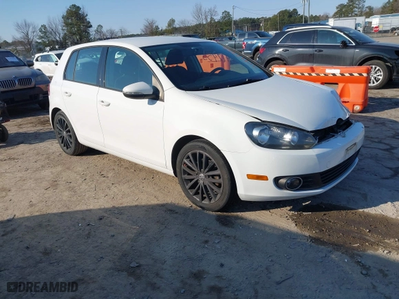 2013 Volkswagen Golf TDI w/Sunroof & Nav with VIN WVWNM7AJ5DW127811, listed as a IAAI auction lot 41417955 with 138,177 mi miles. Bid and sale history available at carsss.com. Image 1.