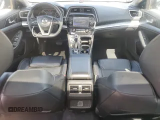 2018 Nissan Maxima SL z VIN 1N4AA6AP7JC364535, wystawiony jako Copart lot #55913725 z przebiegiem 122 711 mil mil oraz Szkoda całkowita • Salvage title. Historia ofert i sprzedaży dostępna na DreamBid. Obrazek 8.