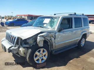 2006 Jeep Commander Limited z VIN 1J8HH58206C366040, wystawiony jako IAAI lot #40385858 z przebiegiem 313 805 mil mil oraz . Historia ofert i sprzedaży dostępna na DreamBid. Obrazek 17.