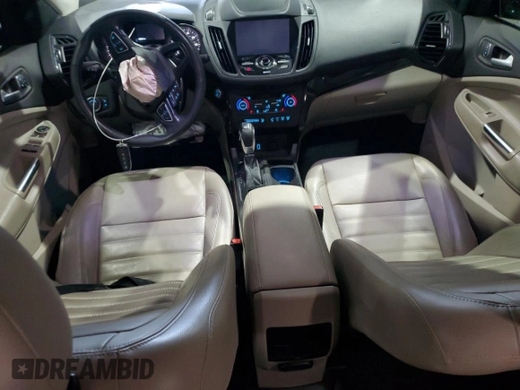 2019 Ford Escape Titanium с VIN 1FMCU0J91KUB47689, выставлен на аукционе Copart как лот 57995445 с пробегом 68 811 миль миль и Списание • Salvage title. История ставок и продаж доступна на DreamBid. Изображение 8.
