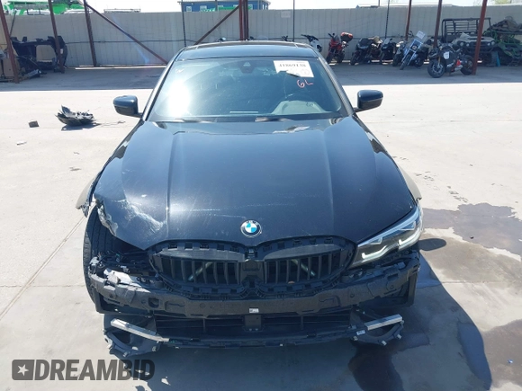 2019 BMW 3 Series 330i with VIN WBA5R1C51KFH09402, listed as a IAAI auction lot 41869138 with 59,115 mi miles and . Bid and sale history available at DreamBid. Image 13.