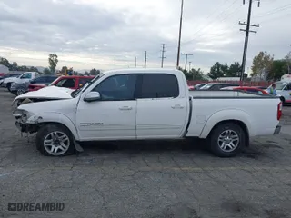 2005 Toyota Tundra SR5 with VIN 5TBET34115S469628, listed as a IAAI auction lot 40945137 with 1 mi miles. Bid and sale history available at carsss.com. Image 13.