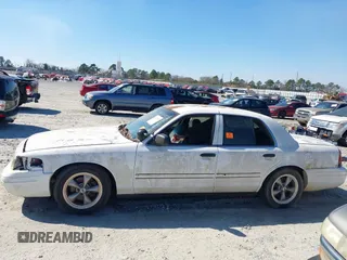 2007 Ford Police Interceptor с VIN 2FAFP71W07X136860, выставлен на аукционе IAAI как лот 41627675 с пробегом Не указан миль и . История ставок и продаж доступна на DreamBid. Изображение 14.
