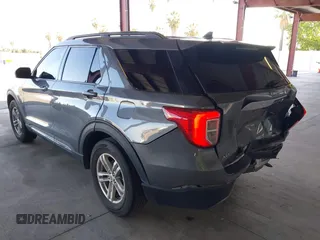 2022 Ford Explorer XLT z VIN 1FMSK7DHXNGB36514, wystawiony jako IAAI lot #42310723 z przebiegiem 44 198 mil mil oraz . Historia ofert i sprzedaży dostępna na DreamBid. Obrazek 3.