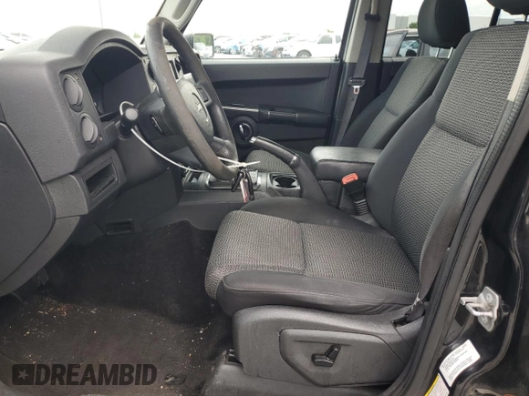 2010 Jeep Commander Sport с VIN 1J4RG4GK3AC114229, выставлен на аукционе Copart как лот 64741965 с пробегом 133 338 миль миль и Чистый • Clean title. История ставок и продаж доступна на DreamBid. Изображение 7.