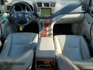 2011 Toyota Highlander Limited z VIN 5TDDK3EH7BS043407, wystawiony jako Copart lot #64230775 z przebiegiem 158 760 mil mil oraz Szkoda całkowita • Salvage title. Historia ofert i sprzedaży dostępna na DreamBid. Obrazek 8.