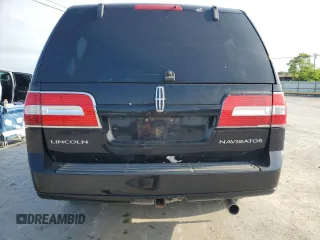 2007 Lincoln Navigator z VIN 5LMFU28597LJ02652, wystawiony jako Copart lot #55172515 z przebiegiem 222 436 mil mil oraz Tytuł czysty. Historia ofert i sprzedaży dostępna na DreamBid. Obrazek 6.
