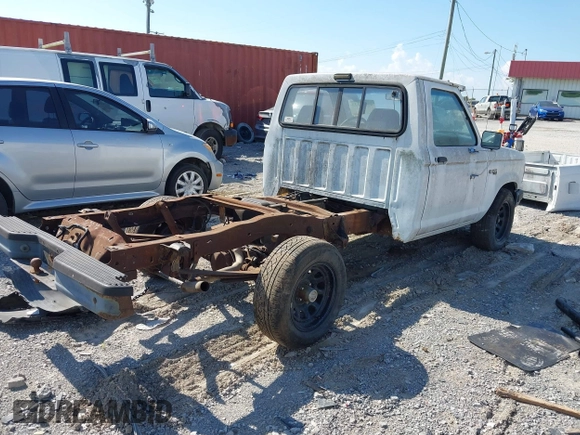 1992 Ford Ranger with VIN 1FTCR10U6NUA78570, listed as a IAAI auction lot 42834123 with 525,831 mi miles and . Bid and sale history available at DreamBid. Image 4.
