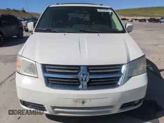 2010 Dodge Grand Caravan SXT with VIN 2D4RN5D16AR444938, listed as a Copart auction lot 56762695 with 251,437 mi miles and Clean Title. Bid and sale history available at DreamBid. Image 5.