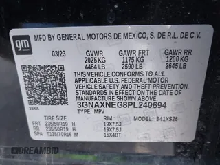 2023 Chevrolet Equinox Premier z VIN 3GNAXNEG8PL240694, wystawiony jako IAAI lot #41212275 z przebiegiem 28 134 mil mil oraz . Historia ofert i sprzedaży dostępna na DreamBid. Obrazek 9.
