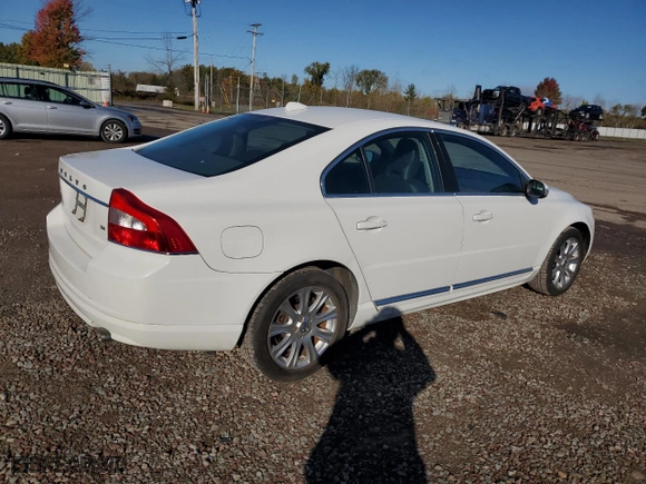 2010 Volvo S80 I6 with VIN YV1960AS4A1121142, listed as a Copart auction lot 76835554 with 74,464 mi miles and Clean Title. Bid and sale history available at carsss.com. Image 3.