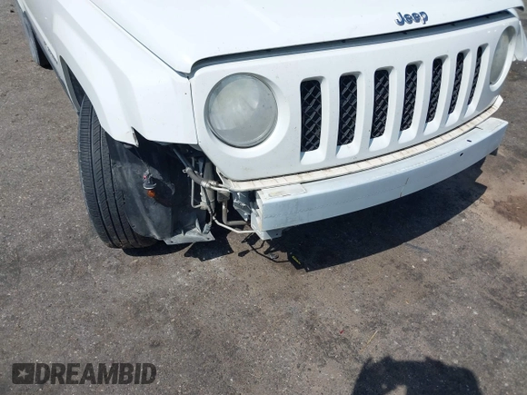 2014 Jeep Patriot Sport with VIN 1C4NJPBB3ED618570, listed as a IAAI auction lot 42126639 with 157,005 mi miles and . Bid and sale history available at DreamBid. Image 6.