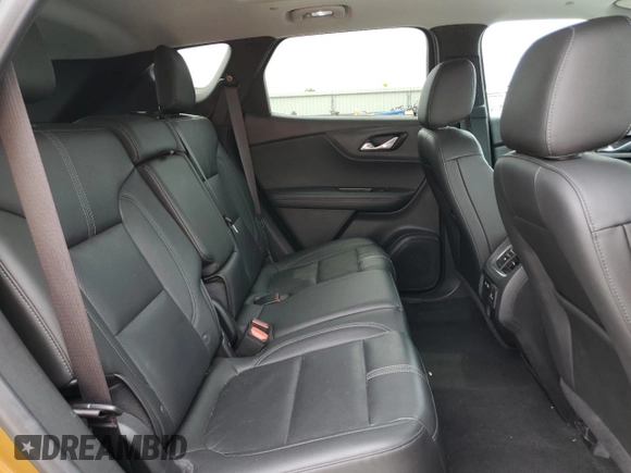 2019 Chevrolet Blazer z VIN 3GNKBDRS7KS608714, wystawiony jako Copart lot #53957205 z przebiegiem 126 162 mil mil oraz Szkoda całkowita • Salvage title. Historia ofert i sprzedaży dostępna na DreamBid. Obrazek 11.