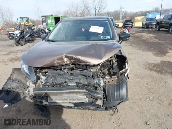 2018 Mitsubishi Eclipse Cross LE z VIN JA4AT4AA2JZ061576, wystawiony jako IAAI lot #41565617 z przebiegiem 28 488 mil mil oraz . Historia ofert i sprzedaży dostępna na DreamBid. Obrazek 12.