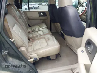 2003 Ford Expedition Eddie Bauer z VIN 1FMPU17L33LA92471, wystawiony jako IAAI lot #42628785 z przebiegiem 238 457 mil mil oraz . Historia ofert i sprzedaży dostępna na DreamBid. Obrazek 8.