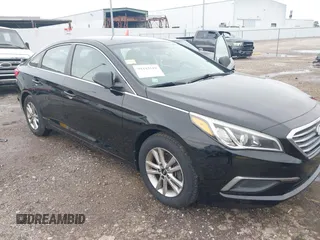 2016 Hyundai Sonata SE with VIN 5NPE24AF1GH388878, listed as a IAAI auction lot 39442510 with 158,111 mi miles and . Bid and sale history available at carsss.com. Image 6.