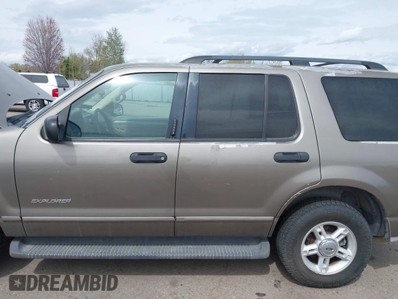 2004 Ford Explorer XLT with VIN 1FMZU73K74ZA77351, listed as a IAAI auction lot 41975855 with 232,814 mi miles and . Bid and sale history available at DreamBid. Image 6.