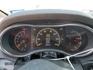 2020 Jeep Grand Cherokee Altitude z VIN 1C4RJEAG5LC379948, wystawiony jako Copart lot #56321505 z przebiegiem 98 060 mil mil oraz Szkoda całkowita • Salvage title. Historia ofert i sprzedaży dostępna na DreamBid. Obrazek 9.
