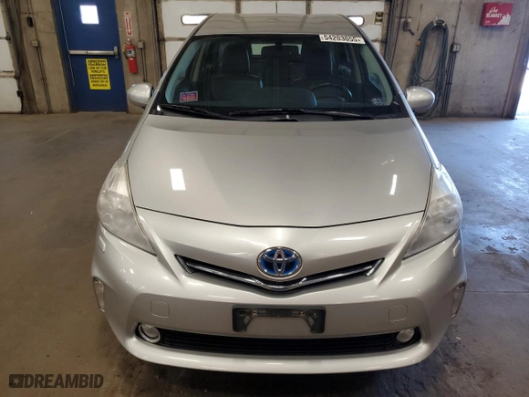 2014 Toyota Prius v Two with VIN JTDZN3EU7E3316071, listed as a Copart auction lot 54203055 with 230,885 mi miles and Clean Title. Bid and sale history available at carsss.com. Image 5.
