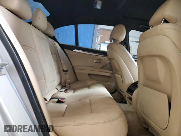 2015 BMW 5 Series 528i xDrive with VIN WBA5A7C55FG143543, listed as a Copart auction lot 45750425 with 93,435 mi miles and Salvage Title. Bid and sale history available at carsss.com. Image 10.