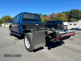 2022 Ford F-550 XL with VIN 1FD0W5HT1NEE74054, listed as a Copart auction lot 75479534 with 186,004 mi miles and Clean Title. Bid and sale history available at carsss.com. Image 2.