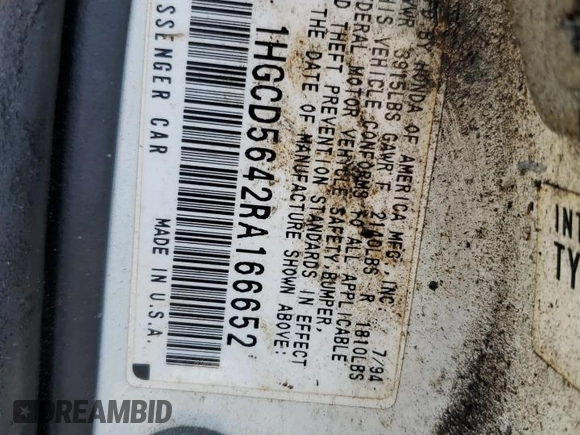 1994 Honda Accord с VIN 1HGCD5642RA166652, выставлен на аукционе Copart как лот 57225365 с пробегом 247 643 миль миль и Списание • Salvage title. История ставок и продаж доступна на DreamBid. Изображение 12.