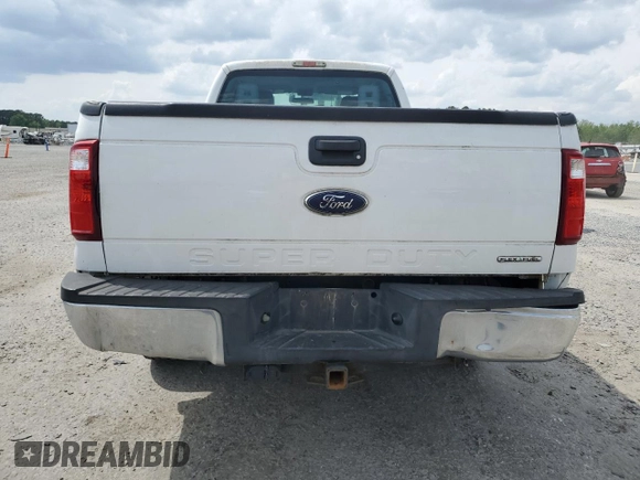 2015 Ford F-250 XLT with VIN 1FT7X2B68FED35574, listed as a Copart auction lot 53776475 with 170,591 mi miles and Salvage Title. Bid and sale history available at DreamBid. Image 6.