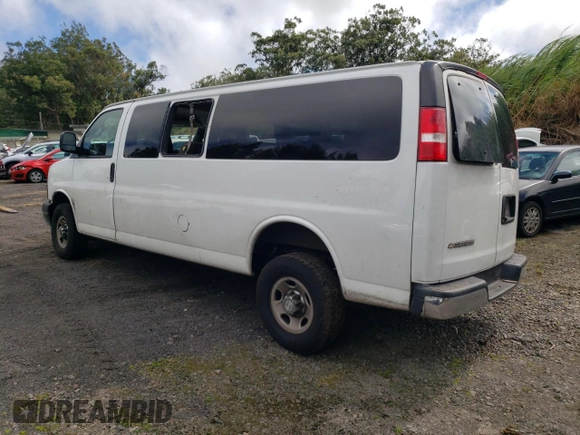 2020 Chevrolet Express Passenger LT z VIN 1GAZGPFG7L1152333, wystawiony jako Copart lot #74822484 z przebiegiem Nie podano mil oraz Czysty tytuł • Clean title. Historia ofert i sprzedaży dostępna na DreamBid. Obrazek 2.