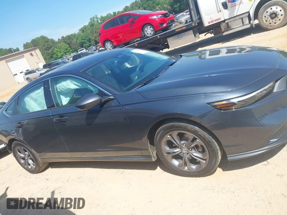 2024 Honda Accord EX с VIN 1HGCY1F32RA021437, выставлен на аукционе IAAI как лот 42181812 с пробегом 31 592 миль миль и . История ставок и продаж доступна на DreamBid. Изображение 13.