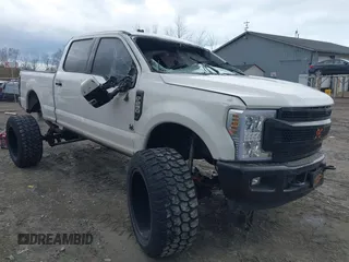 2019 Ford F-250 XL with VIN 1FT7W2B64KEC87892, listed as a IAAI auction lot 42007626 with 53,204 mi miles and . Bid and sale history available at DreamBid. Image 1.