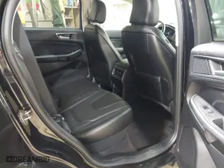 2020 Ford Edge Titanium with VIN 2FMPK4K93LBB58634, listed as a IAAI auction lot 41834573 with 61,932 mi miles. Bid and sale history available at carsss.com. Image 8.