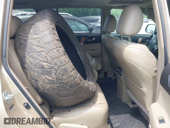 2010 Toyota Highlander Limited with VIN 5TDDK3EH7AS038559, listed as a IAAI auction lot 42296754 with 212,958 mi miles and . Bid and sale history available at DreamBid. Image 8.